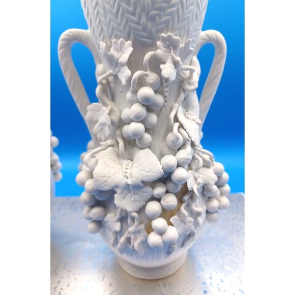 Antique Blanc De Chine Parian Ware Porcelain Bisque Amphora Vases Set Of 2 - Picture 10 of 15